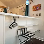 Secluded 2 Bdm Patio Villa Right By All The Action