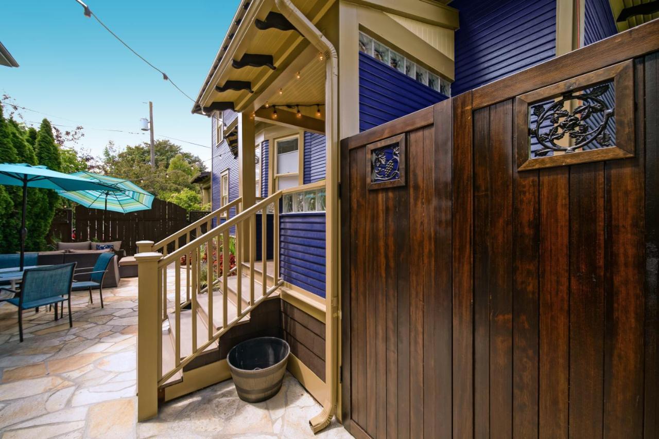 Holiday home Secluded 2 Bdm Patio Right By The Action